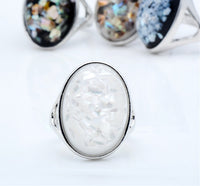 Fashion Elegant Antique Silver Hollow Black Oval White Natural Shell Big Stone Rings For Women