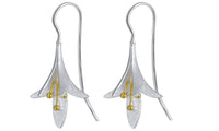 Flower Pattern Hook Design Silver Dangle Earring - sparklingselections