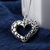 Women's Heart Necklace Pendant - sparklingselections