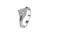 Fashion Round Claw Crystal Row Drill Wedding Ring - sparklingselections