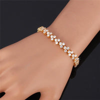 Women Romantic Cubic Zirconia Bracelet - sparklingselections