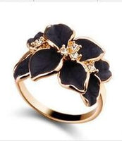Austrian Crystal Black Enamel Flower/Wedding Ring For Women