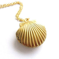 Gold Brass Sea Shell Unisex Pendant Necklace