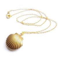 Gold Brass Sea Shell Unisex Pendant Necklace