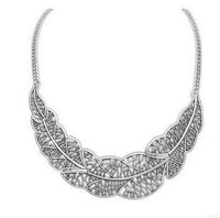 Leaf Statement Pedant Necklace For Woman - sparklingselections