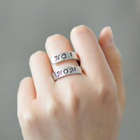 Spiral Shape "NO.1 MOM" Forever Love Mother Opening Ring