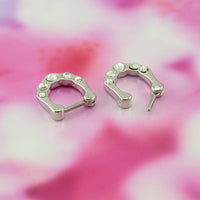 White Zirconia Irregular Circular Septum Clicker Nose Ring