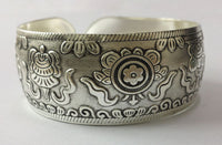 Women Bohemia Tibetan Silver Color Tribal Retro Cuff Bracelet