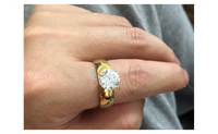 Fashion Ring for Women Gold Plated Round White Crystal Engagement Ring